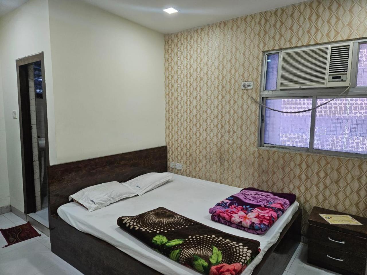 Hotel Elliot Comfort Inn Calcutta  Esterno foto